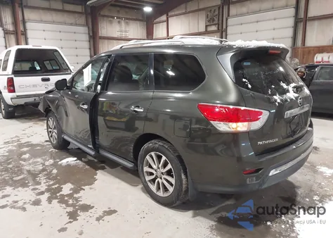 2015 Nissan Pathfinder S из США, поврежденный, VIN 5N1AR2MM4FC649550